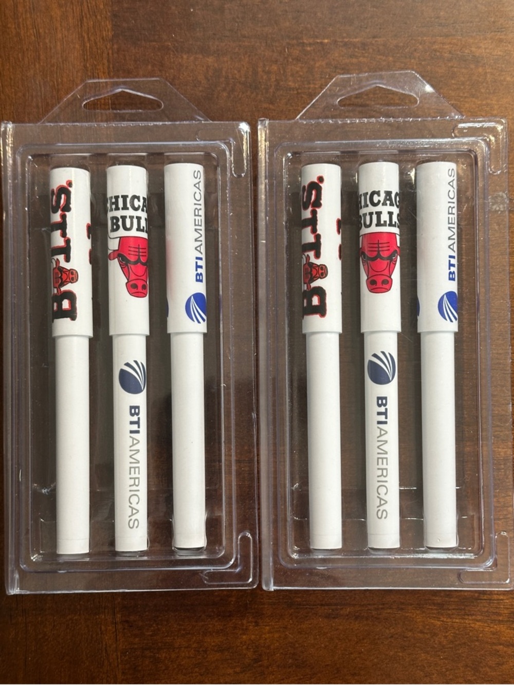 Vintage Chicago Bulls Pen 1998. NEW Jordan Era lot